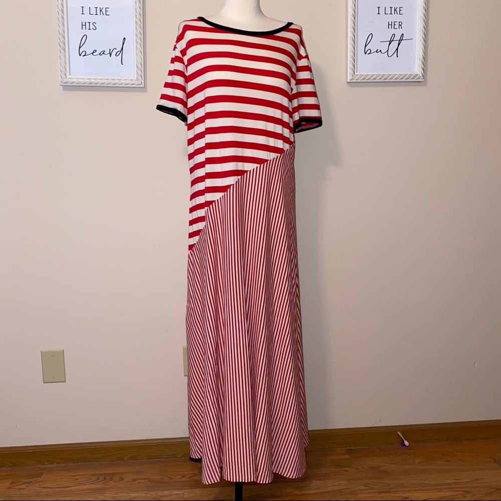 XL Who What Wear Candy Cane Stripe Dress